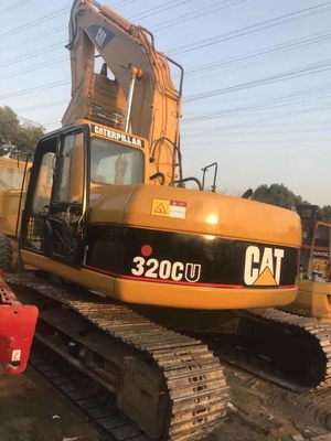 Использованные экскаваторы Caterpillar 320CU с вместимостью 0,8 м3 и низким рабочим временем