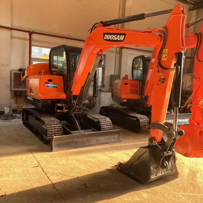 2022 Doosan DX55-9C Подержанный гидравлический копальщик с оригинальным гидравлическим клапаном