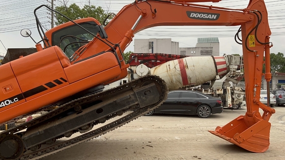 0.51М3 емкость ведра Использованный экскаватор Doosan 140LC с низким рабочим временем в Шанхае