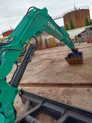 KX161 Кубота мини экскаватор в Японии с оригинальным цветом и другим гидравлическим цилиндром