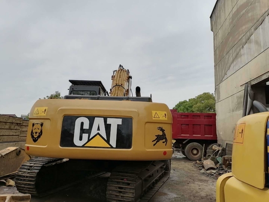30000 кг Cat 330d Crawler экскаватор в хорошем состоянии с оригинальным японским двигателем