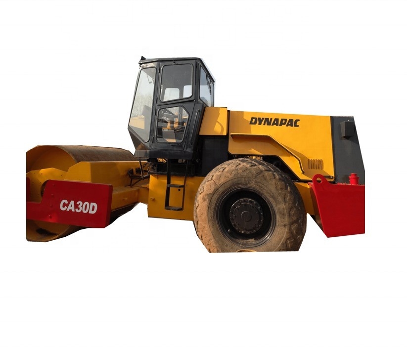 Использованный ролик с одним барабаном CA30D Dynapac с оригинальным шведским дизайном и дизельным двигателем