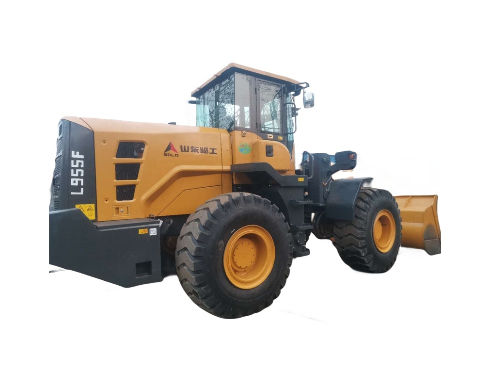 Отличное состояние SDLG 955F колесный погрузчик с мощностью 162 кВт и низким рабочим временем