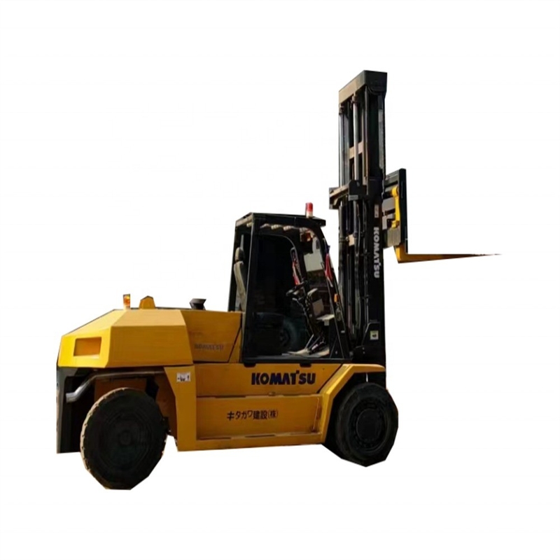 Легкая эксплуатация Использованный вилочный погрузчик KOMATSU в оригинальном цвете для непревзойденной производительности