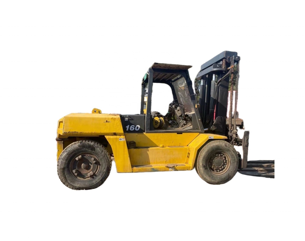 Тяжелое оборудование KOMATSU вилочный погрузчик FD160 мощностью 16 тонн в отличном рабочем состоянии