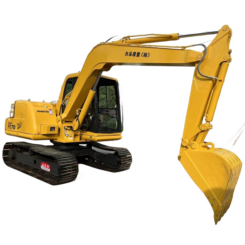 Рыбак использовал экскаватор Komatsu PC70 7TON с оригинальной краской и другим гидравлическим клапаном